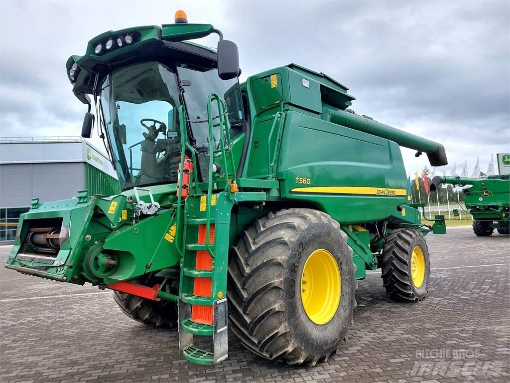 John Deere T560 Зерноуборочные комбайны