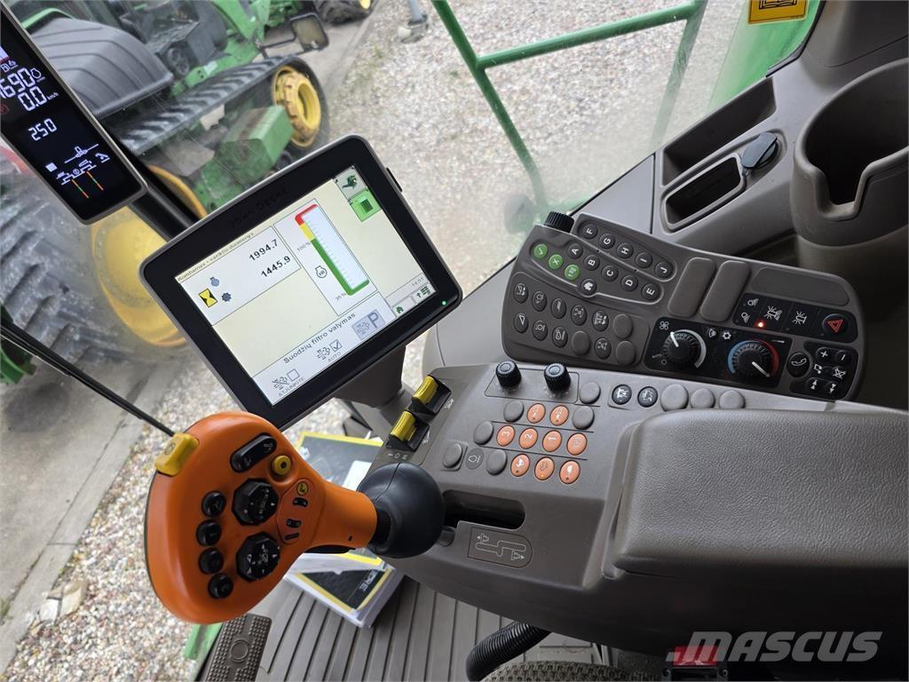 John Deere T660 Зерноуборочные комбайны