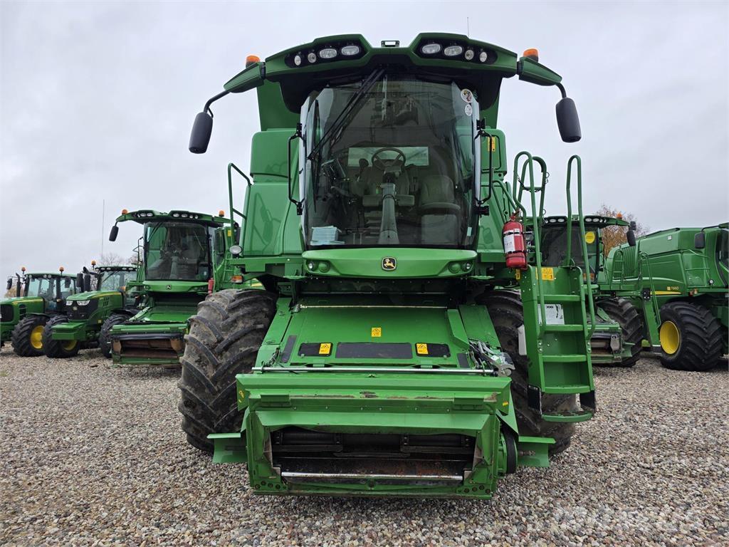 John Deere T660 Зерноуборочные комбайны