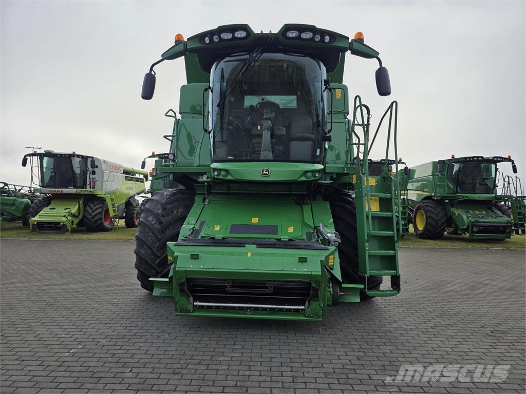 John Deere T660 Зерноуборочные комбайны