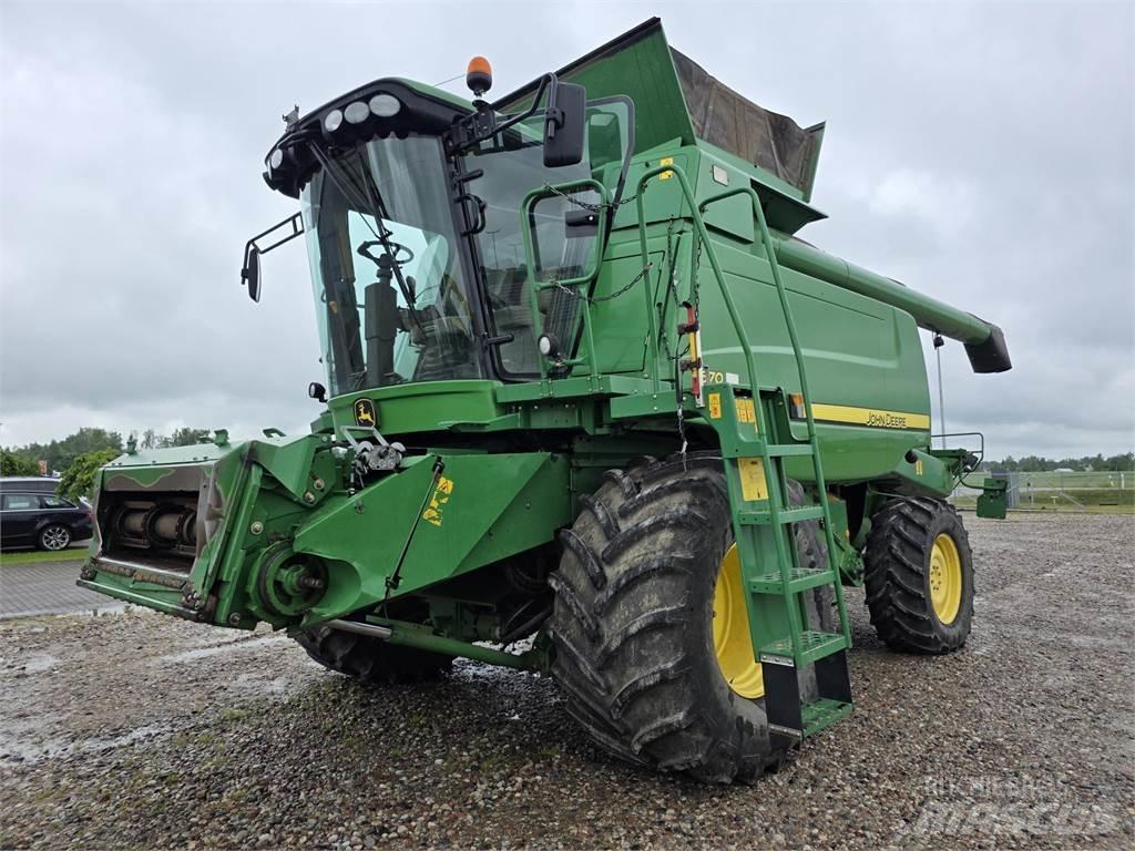 John Deere T670 Зерноуборочные комбайны