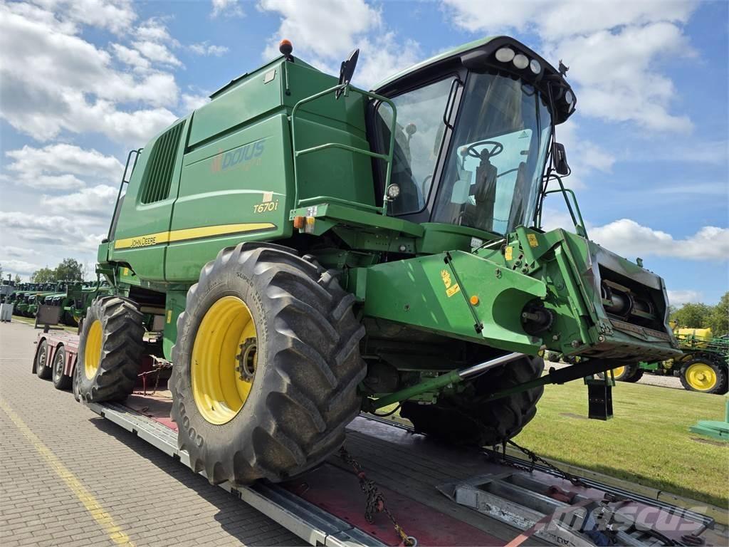 John Deere T670 Зерноуборочные комбайны