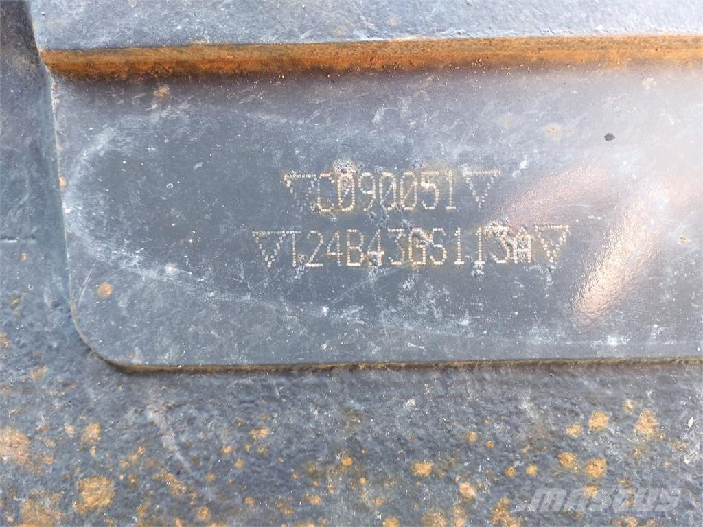 Massey Ferguson 6480 Трактора