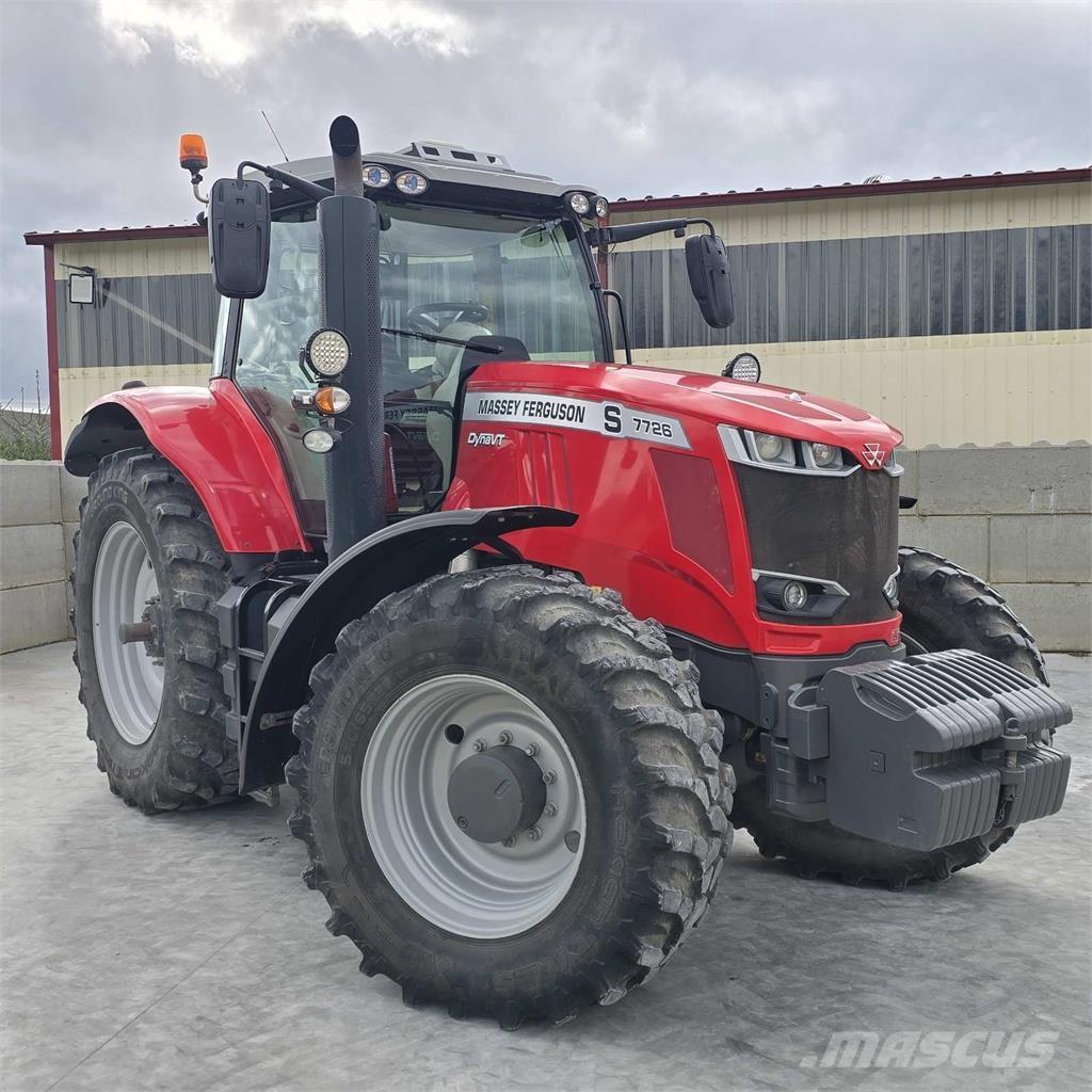 Massey Ferguson 7726 Трактора