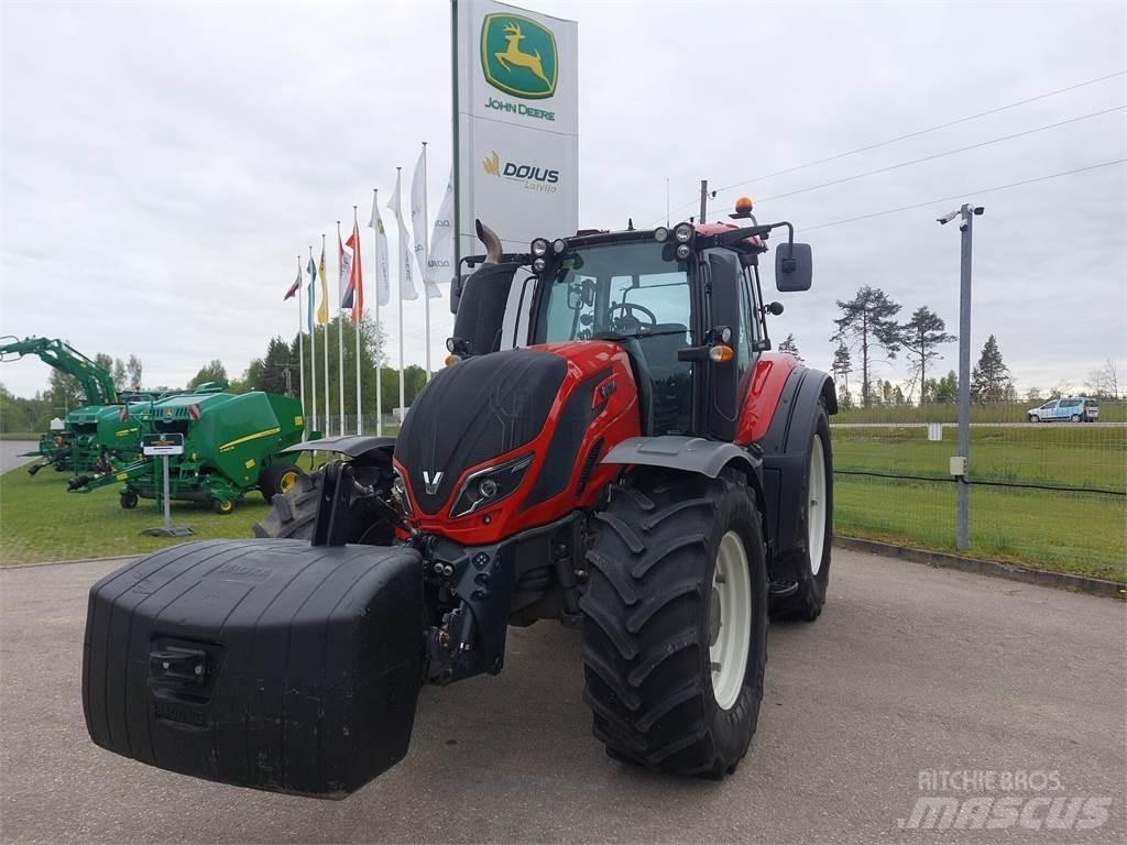 Valtra T234 Трактора