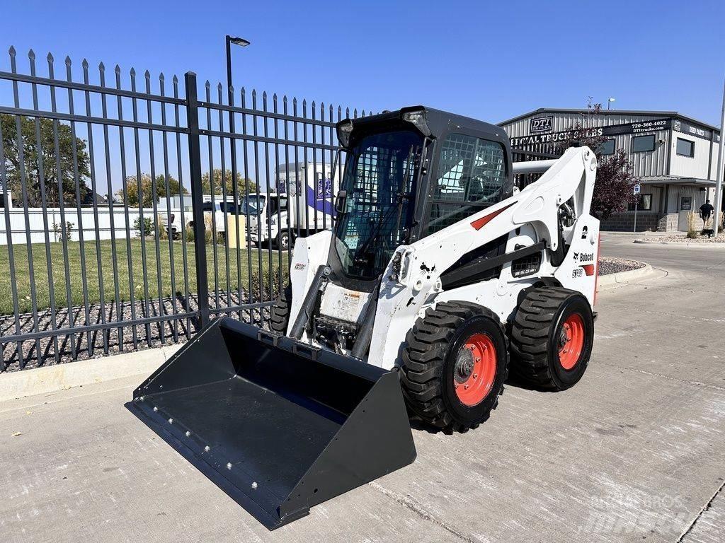 Bobcat S740 Мини-погрузчики
