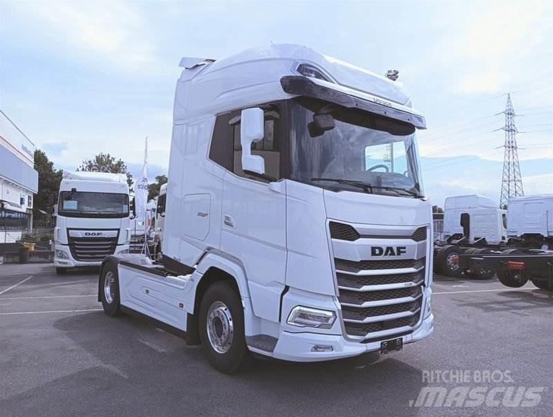 DAF XG+ 530 TRATTORE Седельные тягачи