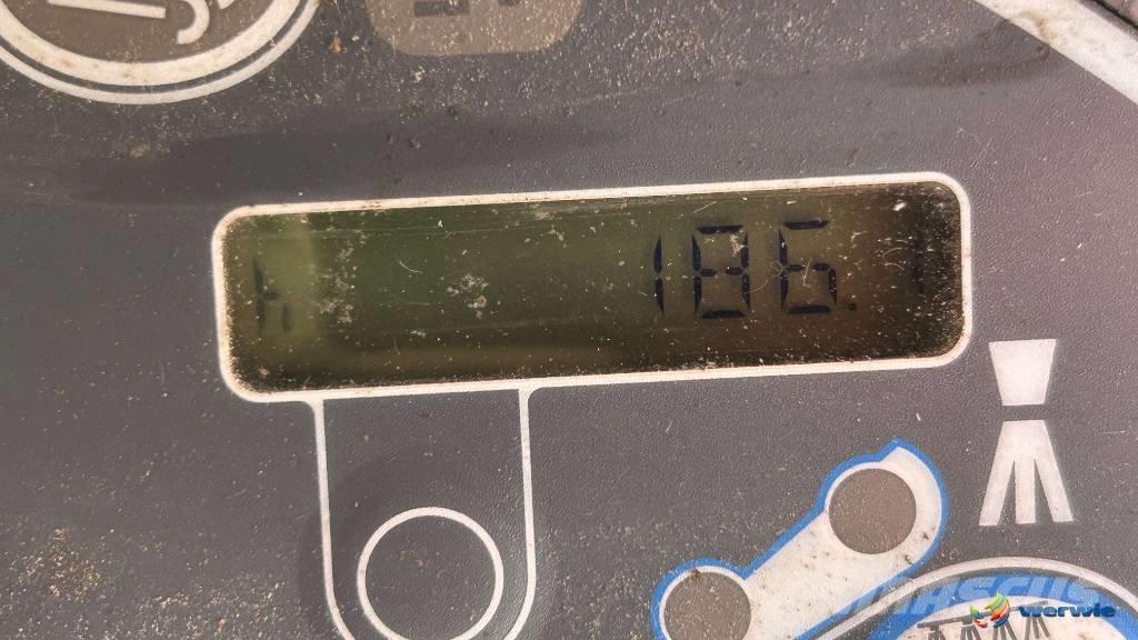 Hamm HD 10 VV Катки тротуарные