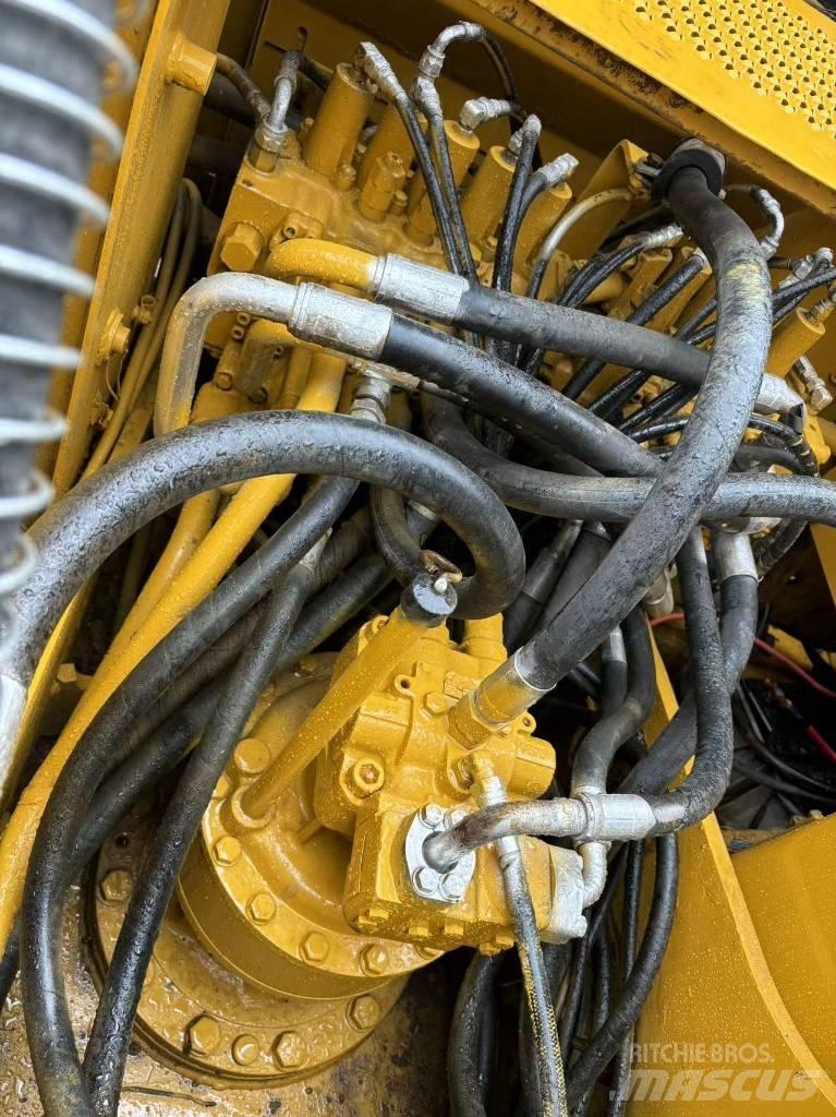 CAT 320 C Гусеничные экскаваторы