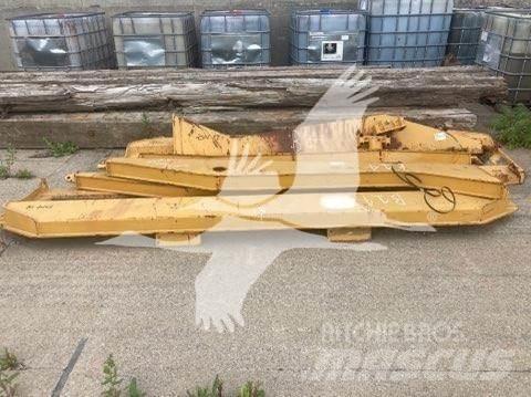 CAT 740 Строительная техника - Другие
