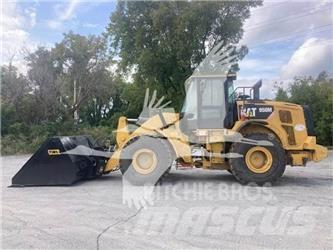 CAT 950M Фронтальные погрузчики