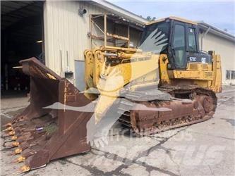 CAT 973C Гусеничные фронтальные погрузчики