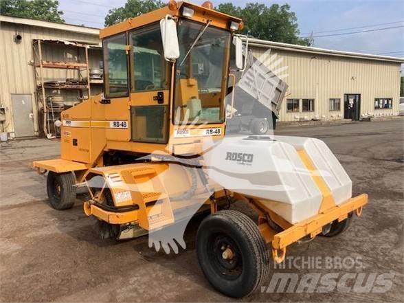 Rosco RB48 Вакуумные уборочные машины