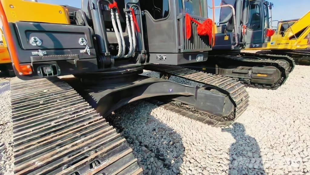 Volvo EC 240 Гусеничные экскаваторы