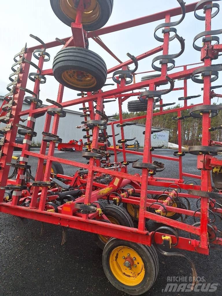 Väderstad NZE 700 Пружинные бороны