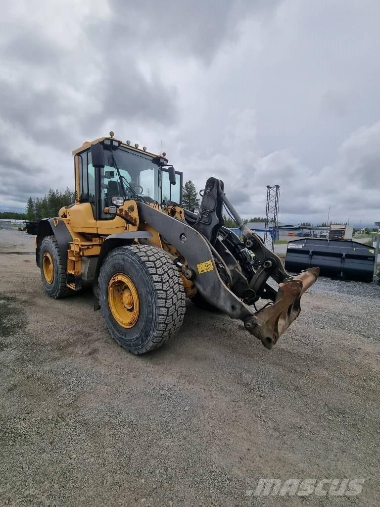 Volvo L 90 F Фронтальные погрузчики