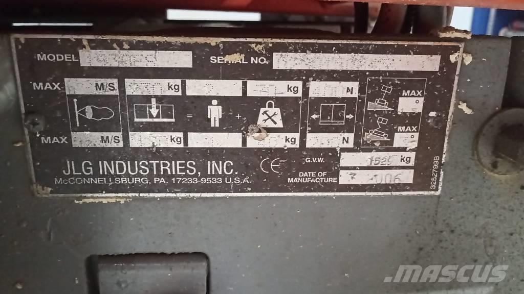 JLG 1930 ES Ножничные подъемники