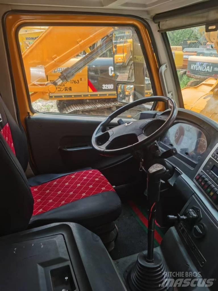 XCMG XCT 80 Автокраны