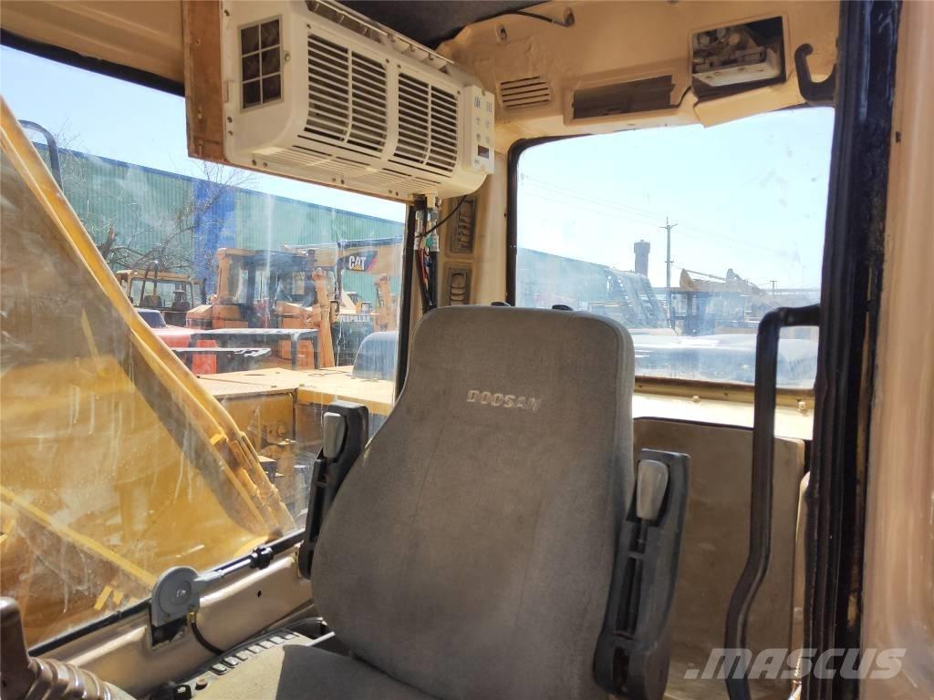 CAT 320B Гусеничные экскаваторы