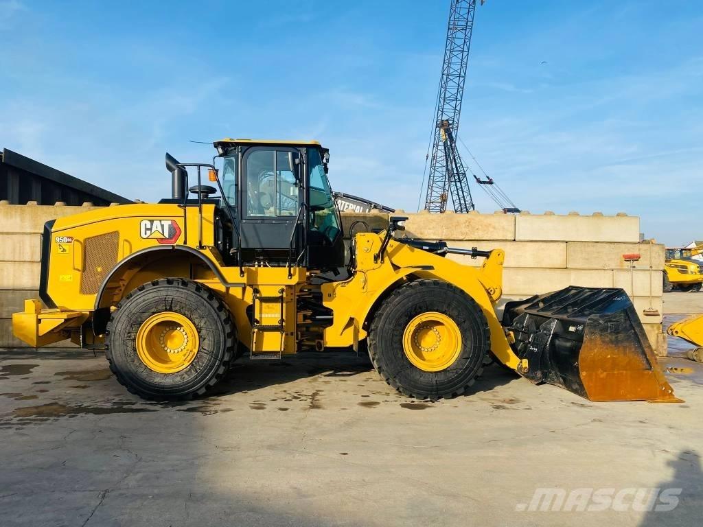 CAT 950 GC Фронтальные погрузчики
