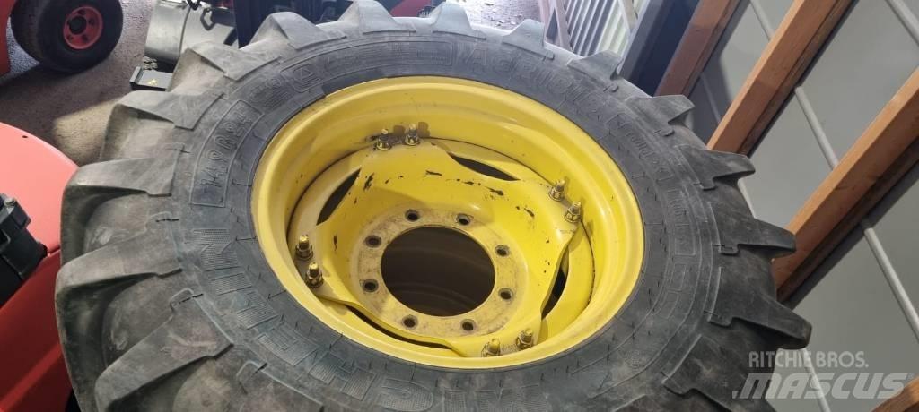 Michelin 14.9R24 Шины и колёса