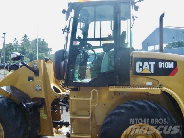 CAT 910 M Фронтальные погрузчики