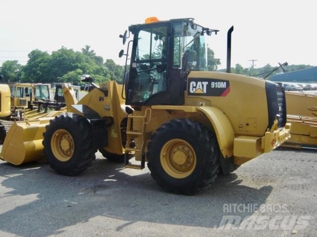 CAT 910 M Фронтальные погрузчики