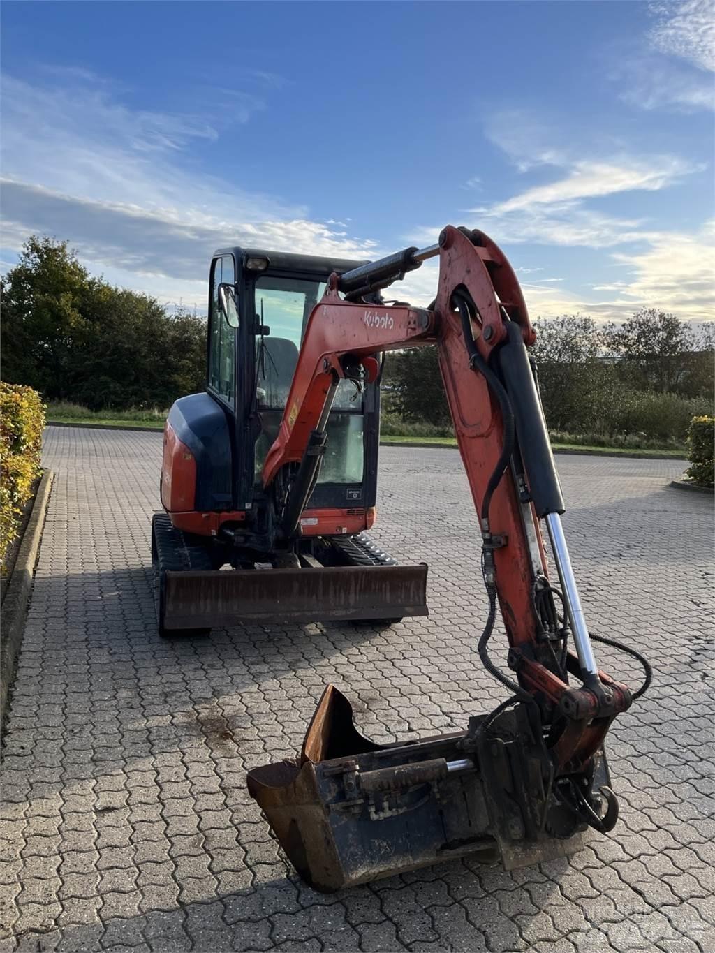 Kubota U27-4 GL HI Мини-экскаваторы