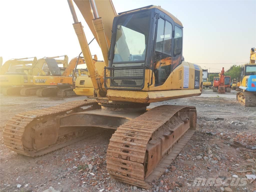 Komatsu PC 300-7 Гусеничные экскаваторы