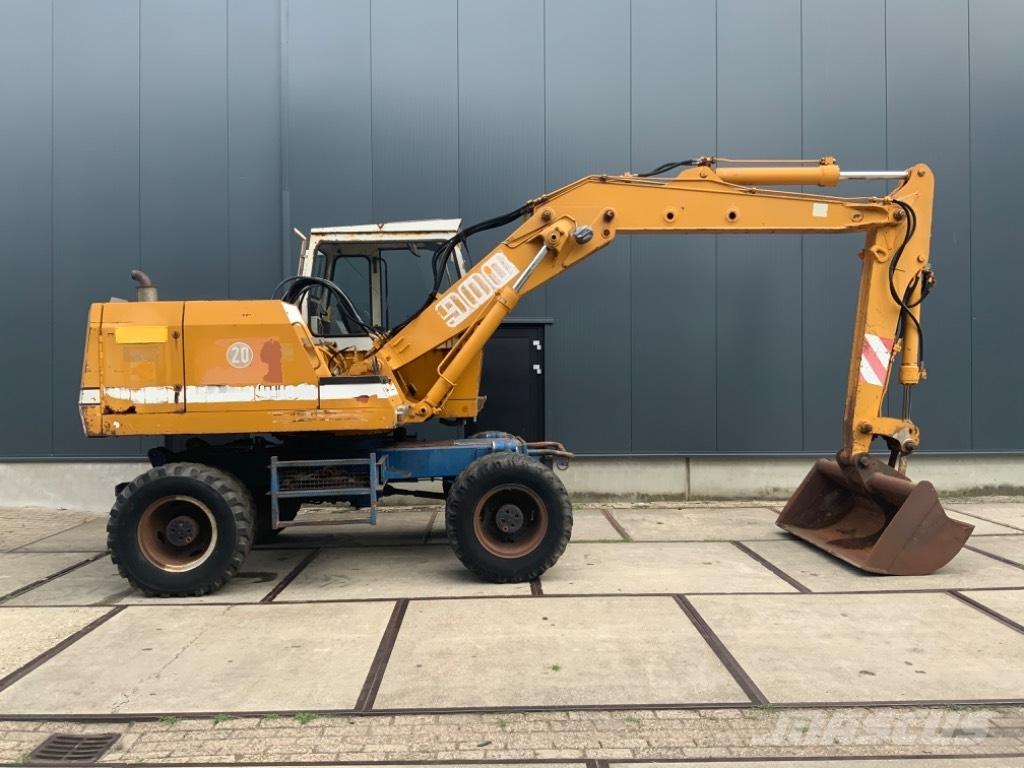 Liebherr A 900 C Колёсные экскаваторы