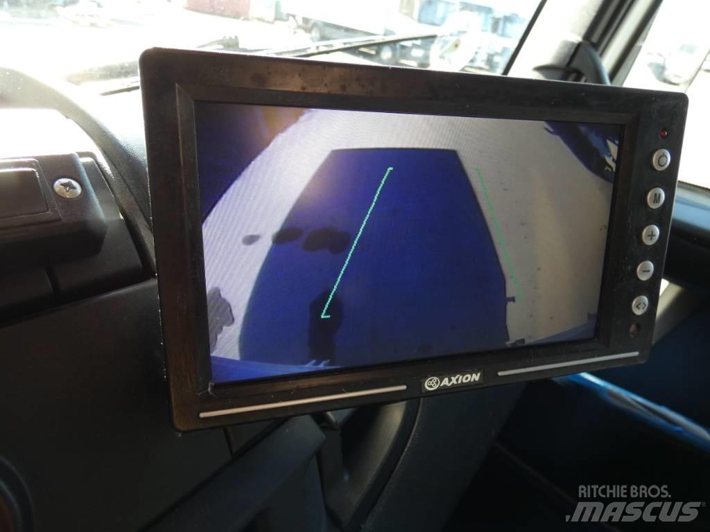 Iveco Eurocargo 120 Грузовики-Фургоны