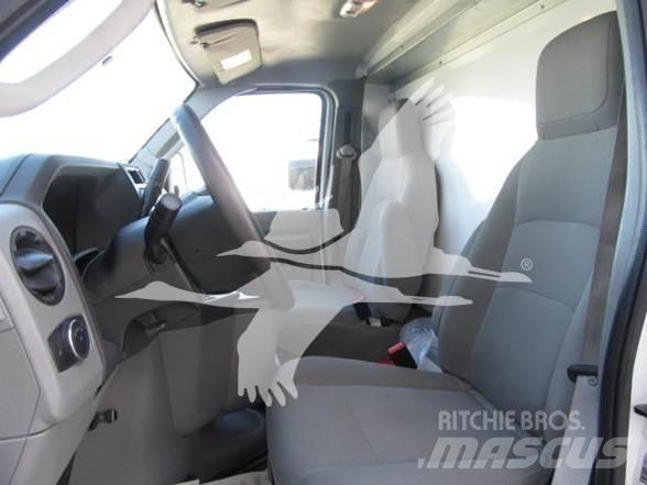 Ford E450 Строительная техника - Другие