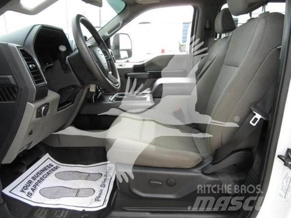 Ford F250 Строительная техника - Другие