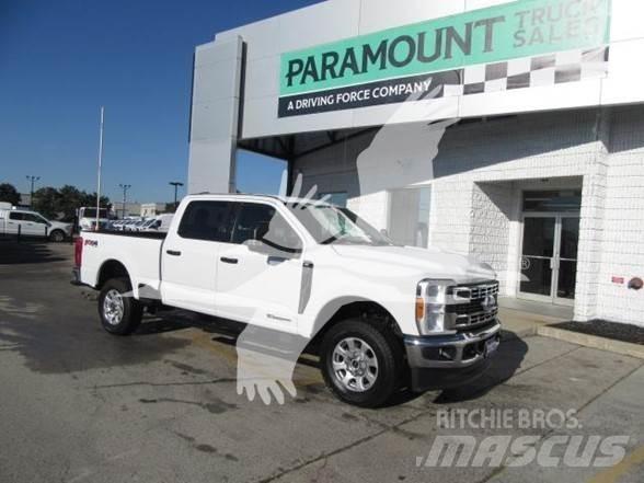 Ford F250 Строительная техника - Другие