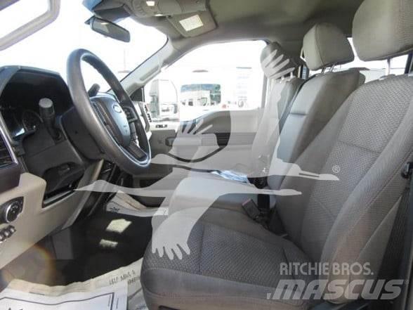 Ford F250 Строительная техника - Другие