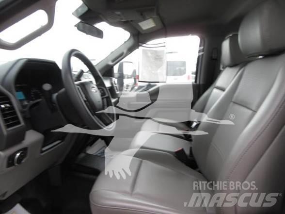 Ford F350 Строительная техника - Другие
