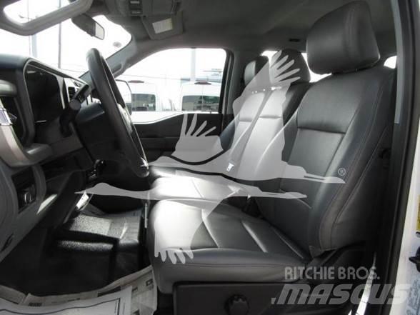 Ford F350 Строительная техника - Другие