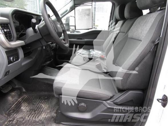 Ford F550 Строительная техника - Другие