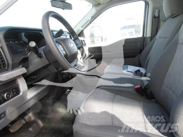 Ford F550 Строительная техника - Другие
