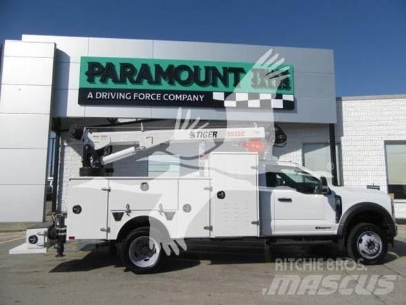 Ford F550 Строительная техника - Другие