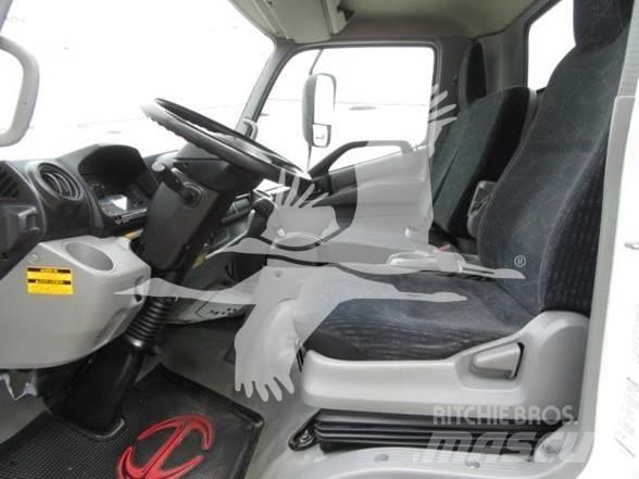 Hino 195 Строительная техника - Другие