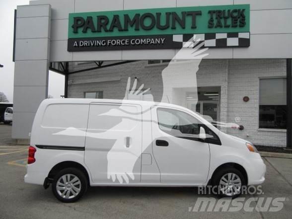 Nissan NV200 Строительная техника - Другие