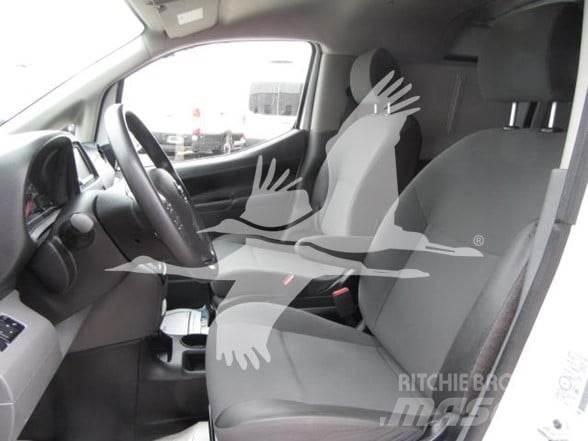 Nissan NV200 Строительная техника - Другие