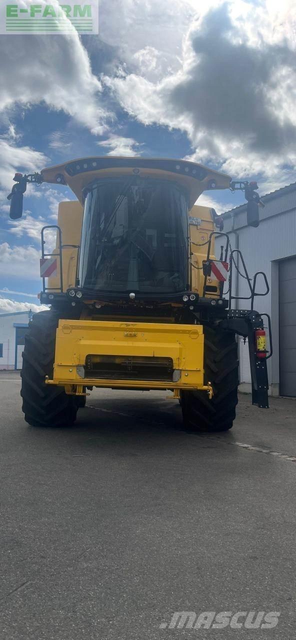 New Holland CX7.80 Зерноуборочные комбайны