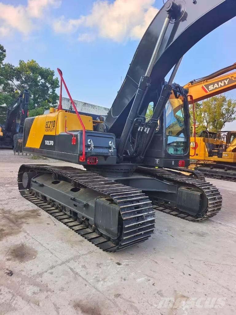 Volvo EC 210 B Гусеничные экскаваторы