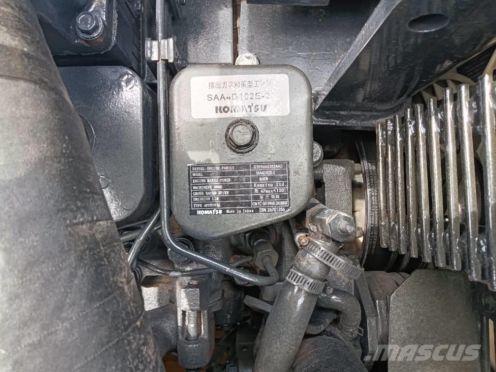 Komatsu PC 160 Гусеничные экскаваторы