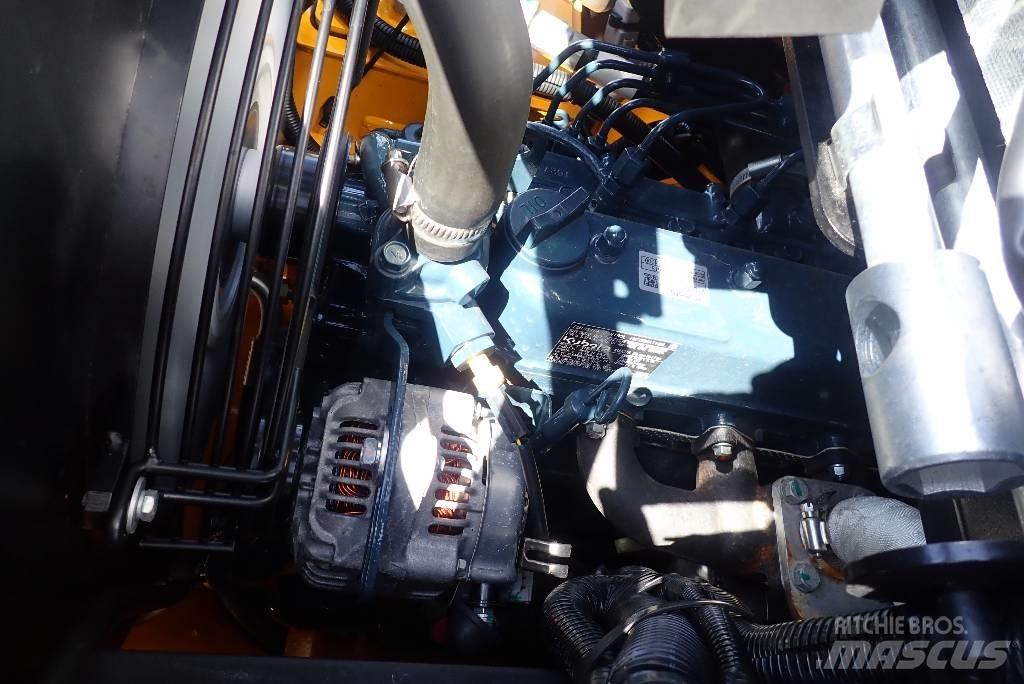 JCB 403 SMART POWER Малые погрузчики