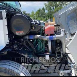 Volvo VNL 64T200 Седельные тягачи