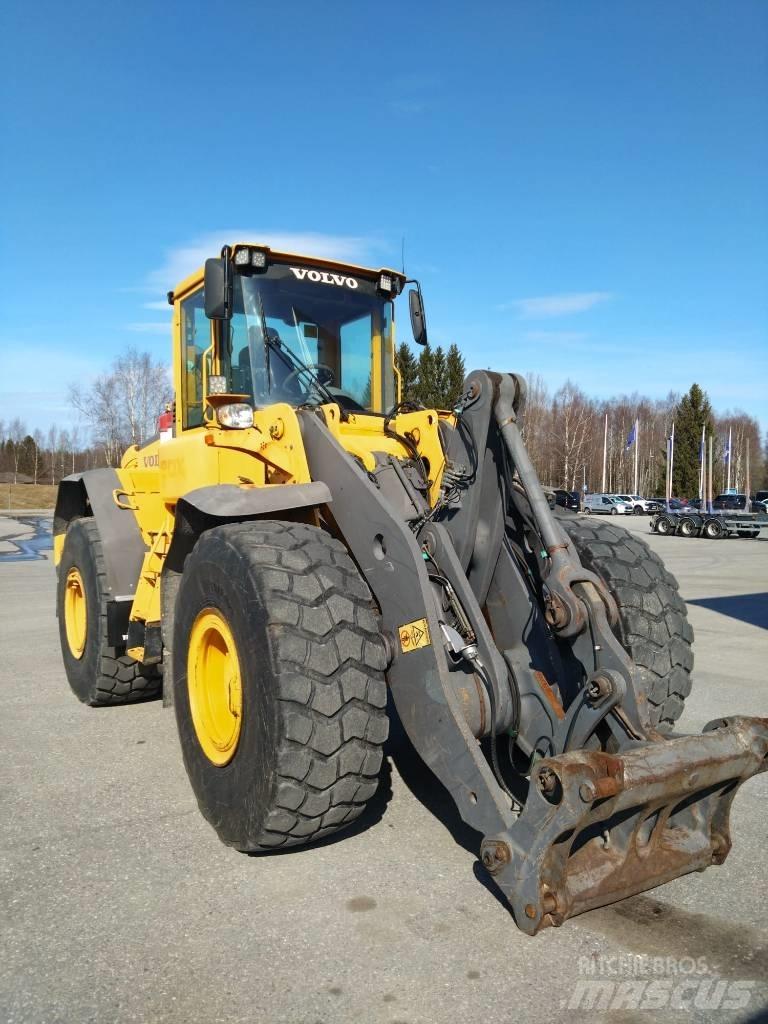 Volvo L 120 E Фронтальные погрузчики