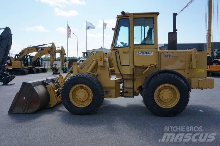 CAT 920 Фронтальные погрузчики